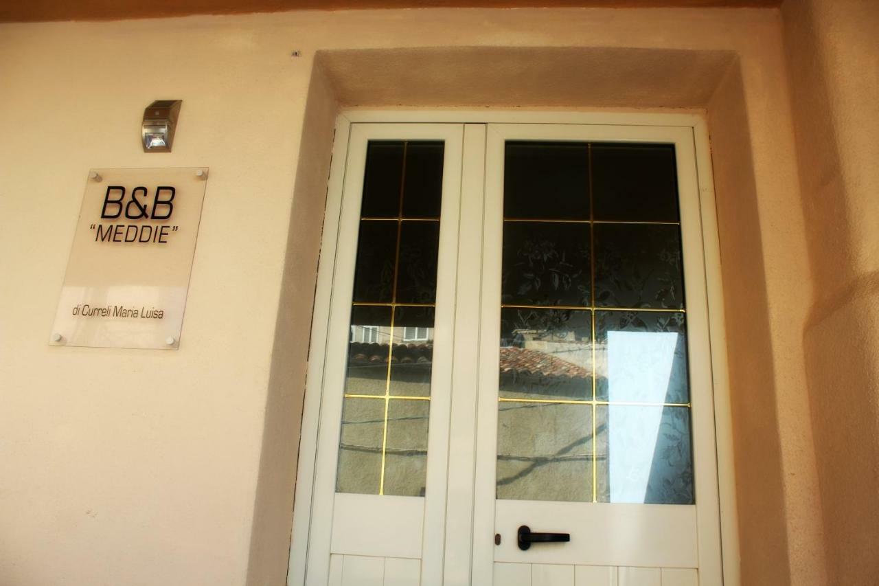 B&B Meddie Tiana Екстериор снимка
